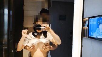 可爱学生「挑战100人jimmybiiig」巨乳马尾女学生奶白还不忘打自己尖叫